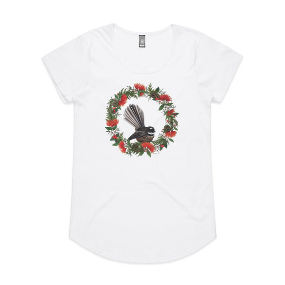 Christmas Visitor tee - Christmas t shirts collection
